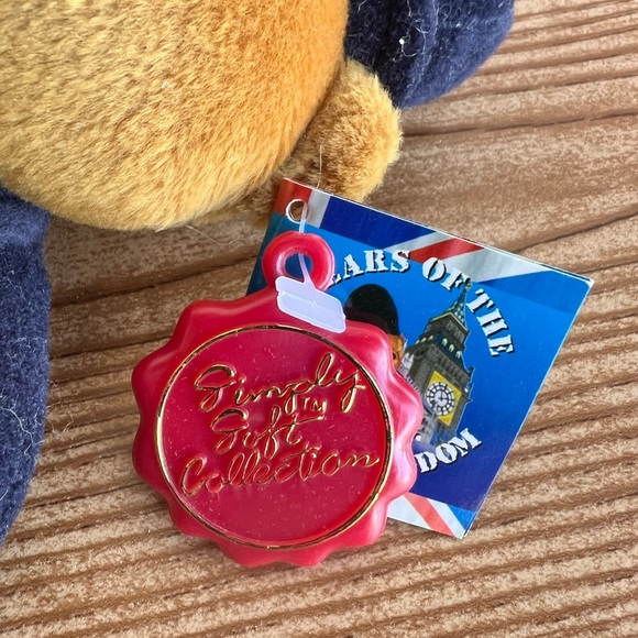 Keel Toys - Simply Soft Collection - Policeman and Guardsman - Picture 3 of 9